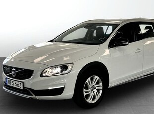 Volvo V60Cross Country D4 Geartronic |Momentum|Värmare 2017, Kombi