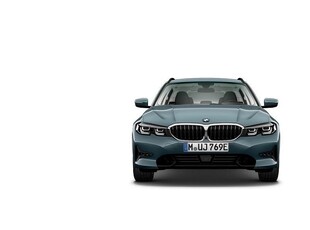 BMW 330e 3-serie xDrive Touring Model Sport Navi Fartpilot PDC LED Drag