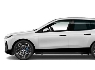 BMW iX xDrive40 Sport / Innovation / Comfort / HK