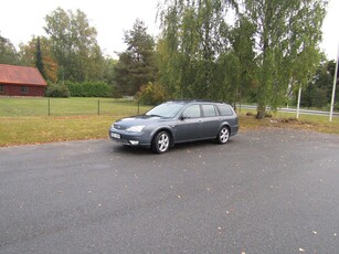 Ford Mondeo Kombi 3.0 V6 Titanium X Drag