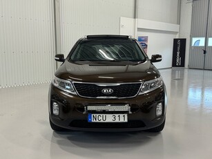 Kia Sorento 2.2 CRDi 4WD Pano |Drag |B-kamera |7-sits |197hk