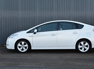 Toyota Prius Hybrid CVT Head-up