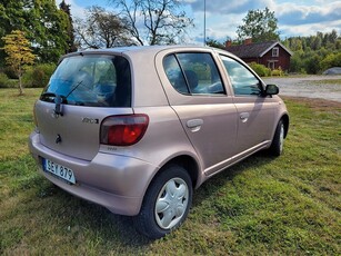 Toyota Yaris 5-dörrar 1.3 VVT-i Super ECT,Automat