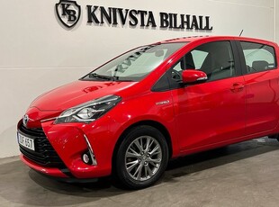 Toyota YarisHybrid e-CVT Active 2018, Halvkombi