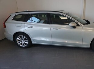 Volvo V60 B4 II Bensin MomAdv Navi Pro Edition Backkamera, Navigation