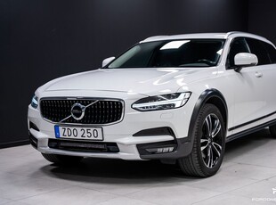 Volvo V90 Cross Country D4 AWD MOMENTUM BUSINESS ADV SKINN