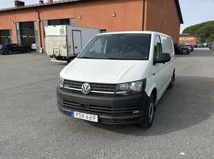 VW Transporter T6 2.0 TDI BMT Skåp 4MOTION (150hk)