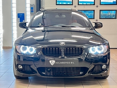 BMW 330 D xDrive Coupé / M-SPORT / TAKLUCKA / 245HK