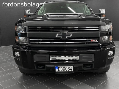 Chevrolet Silverado 2500 HD 6.6 V8 451 HK Z71 Midnight Editi