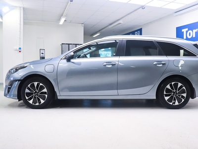 Kia CEED SW Plug-In Hybrid AUT Advance + V-Hjul