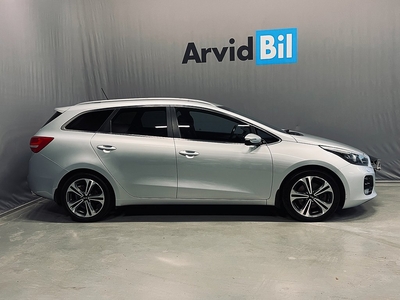 Kia cee´d_sw 1,6 GDI DCT GT-Line B-Kam, M&K Navi, Rattvärme