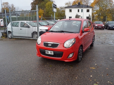 Kia Picanto 1.1 65HK 5D / 9600Mil