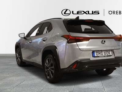 Lexus UX 250h F Sport Design Bi-tone