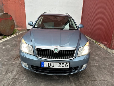 Skoda Octavia Kombi 1.8 TSI DSG Sekventiell, 160hk, 2009