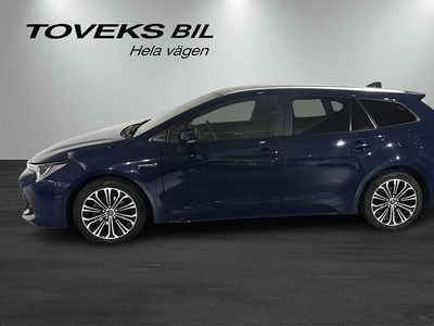 Toyota Corolla Touring Sports Hybrid e-CVT. 122hk.