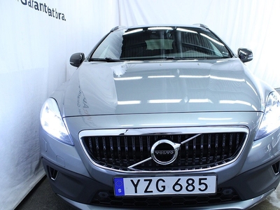 Volvo V40 Cross Country D2 120hk Momentum VOC