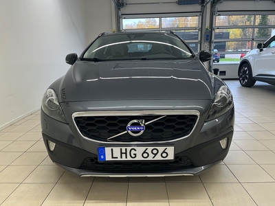 Volvo V40 Cross Country D2 Momentum BE