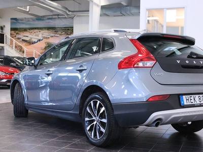 Volvo V40 Cross Country D3 MOMENTUM VÄRMARE NAVI B-KAM VOC