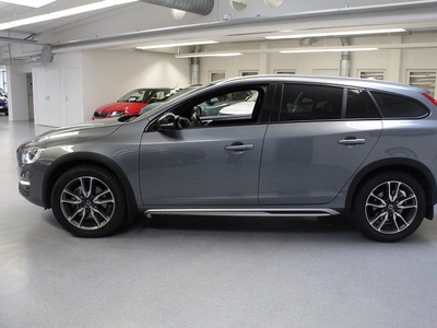 Volvo V60 Cross Country D4 AWD Geartronic, 190hk, 2018