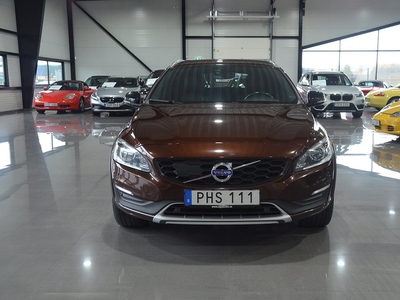 Volvo V60 Cross Country D4 AWD,190hk,2018 Drag Navi VoC Värm