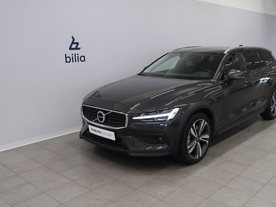 Volvo V60Cross Country B4 AWD Diesel Adv SE 2021, Kombi