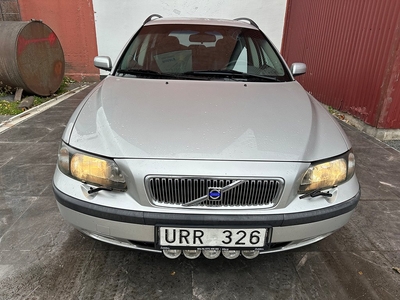 Volvo V70 2.5T Automatisk, 210hk, 2004