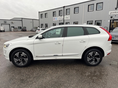 Volvo XC60 D3 Manuell Summum Drag Värmare Voc BT Skinn 150hk