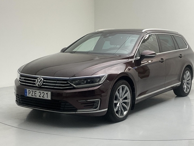 VW Passat 1.4 Plug-in-Hybrid Sportscombi (218hk)