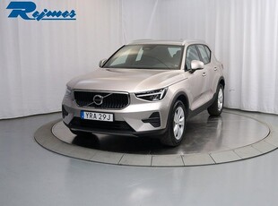 Volvo XC40B3 FWD Bensin Core 2024, SUV