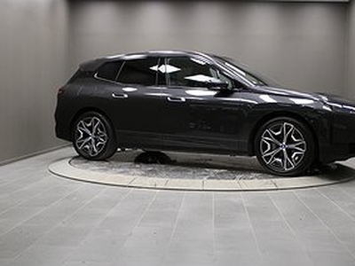 BMW iX xDrive 40 / Exclusive / Comfort/Räntekampanj 6,75%