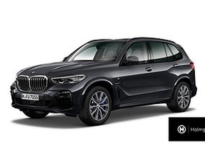 BMW X5 xDrive45e M-Sport Navi Drag Panorama DAP Pa+ Komfortstolar