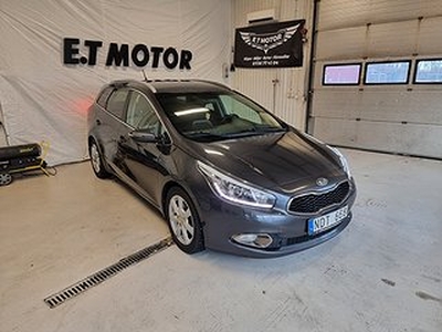 Kia CEED cee'd_sw 1.6 CRDi Euro 5 välvårdad drag