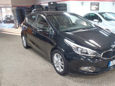 Kia Cee´d1.6 CRDi Backsensor, Farthållare, Rattvärme 2015, Halvkombi