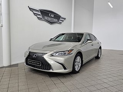 Lexus ES 300h 2.5 E-CVT Euro 6 218hk Taklucka Skinn