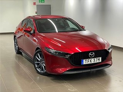 Mazda 3 Sky + Techpack 2.0 122hk - BOSE