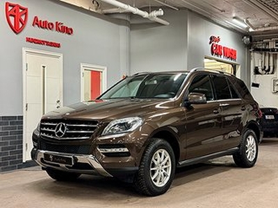 Mercedes-Benz ML 350 BlueTEC 4MATIC 7G-Tronic Plus 1-brukare