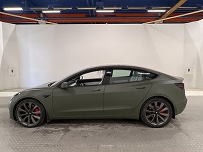 Tesla Model 3 Performance AWD 510hk Svensksåld Ljus interiör