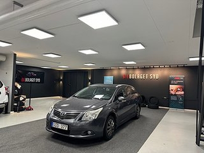 Toyota Avensis Kombi 1.8 Valvematic Automat