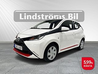 Toyota Aygo 1.0 5-D X-Play Lågmil