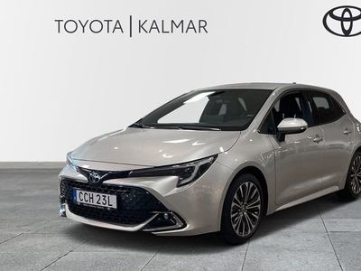 Toyota Corolla VersoCorolla Hybrid 1.8 HSD Automat Rattvärme backkamera 2023, Kombi