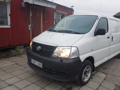 Toyota Hiace 2007, Minibuss