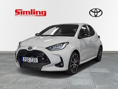 Toyota Yaris 1,5 Hybrid GR SPORT Pluspaket / Vinterhjul