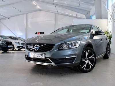 Volvo S60Cross Country D4 AWD Geartronic Momentum Navi Drag 2018, Sedan