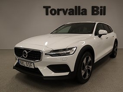 Volvo V60 Cross Country B4 AWD Aut Momentum 197hk ink V-hjul