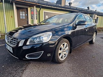 Volvo V60 D2 Momentum