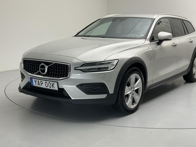 Volvo V60 D4 Cross Country AWD (190hk)