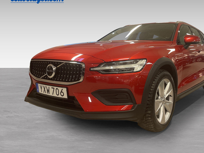 Volvo V60Cross Country B4 AWD Diesel Core 2023, Kombi