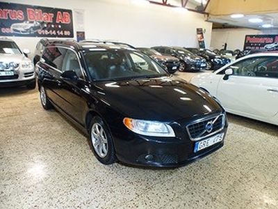 Volvo V70 T4 Momentum Ny Besiktigad & Ny Servad Dragkrok