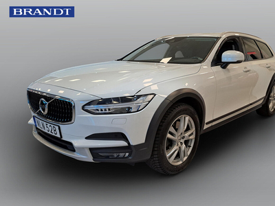 Volvo V90 Cross Country