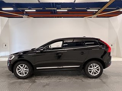 Volvo XC60 D5 AWD Summum D-värm VOC Pano Navi Skinn BLIS